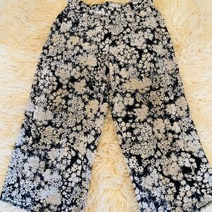 Vintage Club Monaco Capri pants